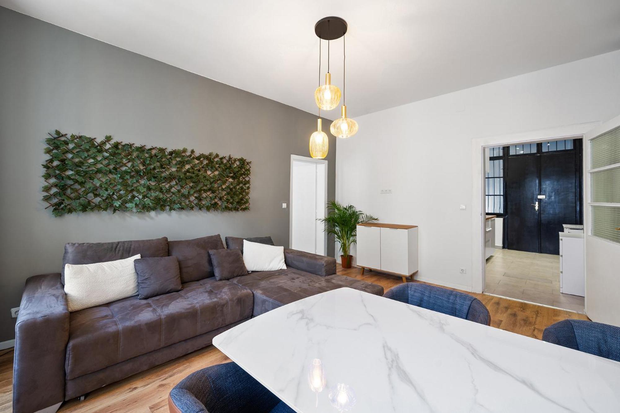 Maximilian Apartament *